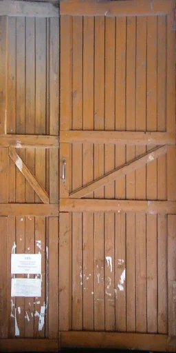 bat49_door