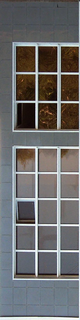 slav_wall08