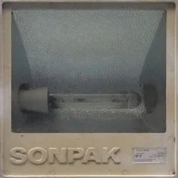 mini_halogen_floodlight