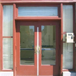 redresdoor
